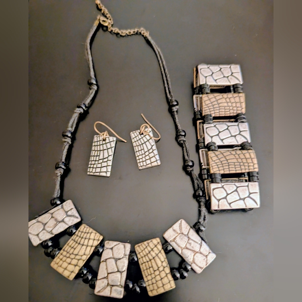 Park Lane SAFARI Jewelry Set